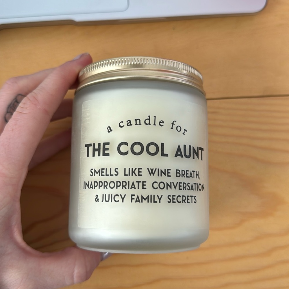 NWT Lavender Aunt Themed Candle